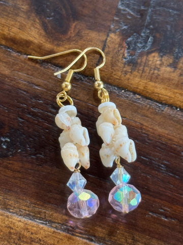 MM SALE! NIIHAU SHELL EARRING
