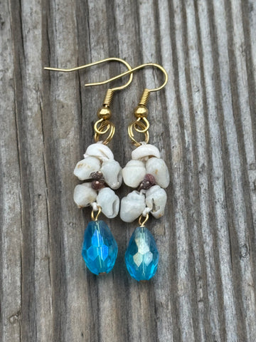 MM SALE! NIIHAU SHELL EARRING