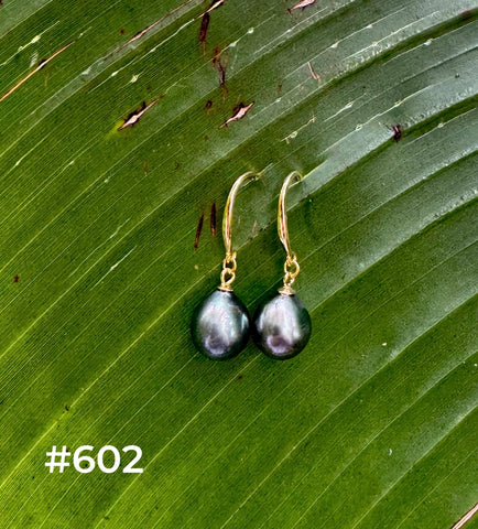 TAHITIAN PEARL GOLD DANGLES (9-10mm)