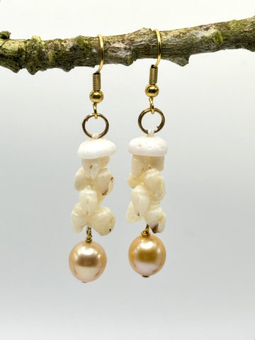 NIIHAU PĪKAKE + IVORY PEARL DANGLES