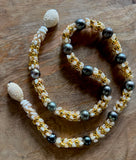 NIIHAU MOMI + TAHITIAN PEARL LEI (28 INCH)