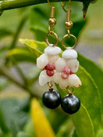 SALE! NIIHAU MINI HELECONIA EARRING