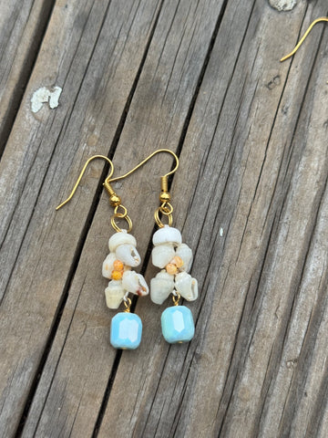 MM SALE! NIIHAU SHELL EARRING